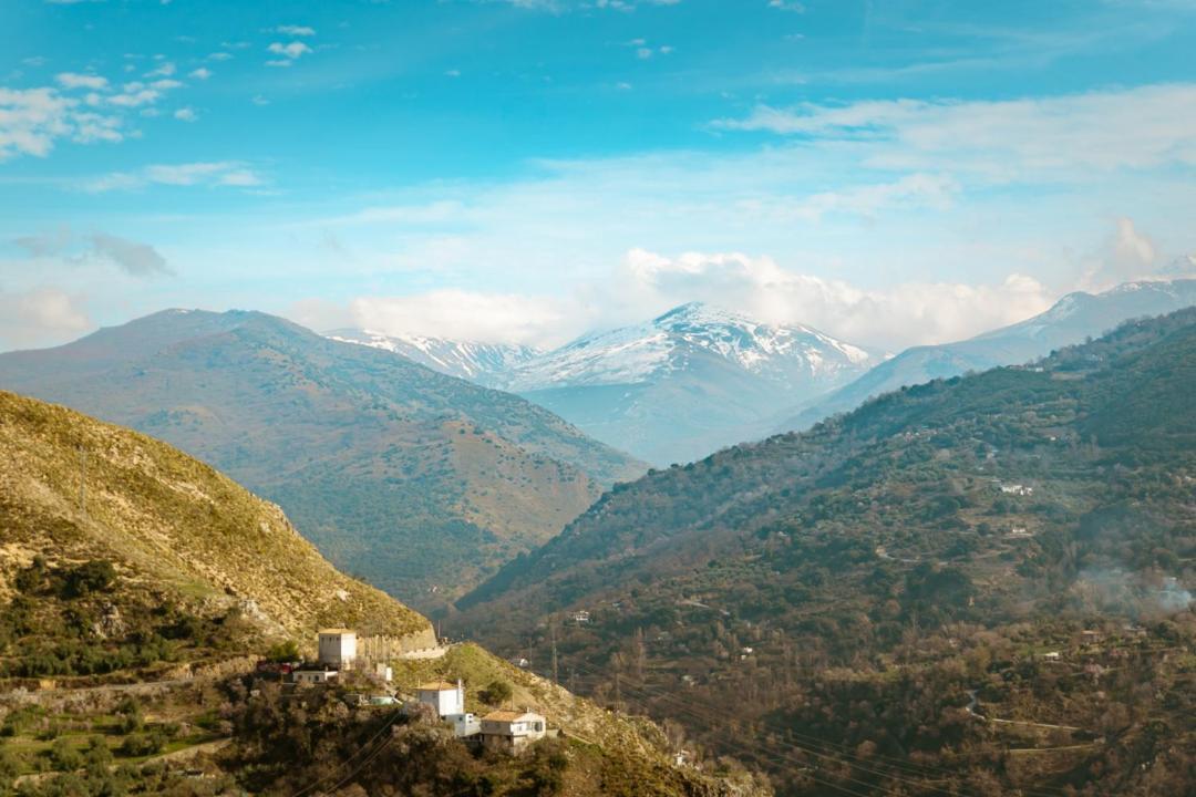 Kampaoh Sierra Nevada Hotell Guejar Sierra Exteriör bild