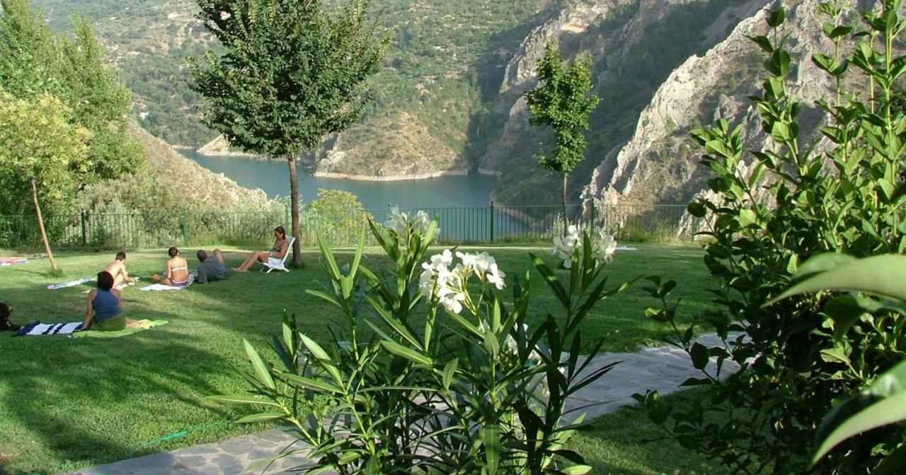 Kampaoh Sierra Nevada Hotell Guejar Sierra Exteriör bild
